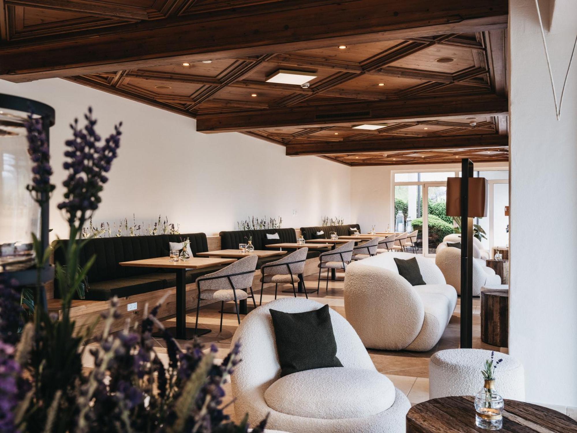 Hotel Oberforsthof 4*
